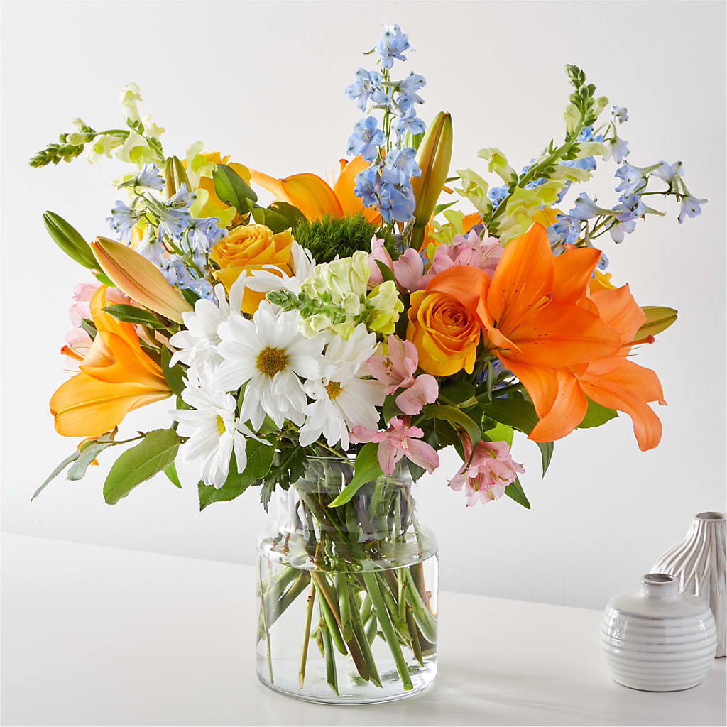 Sun Salutation Bouquet – The Village Market Florist, Holly Springs MS