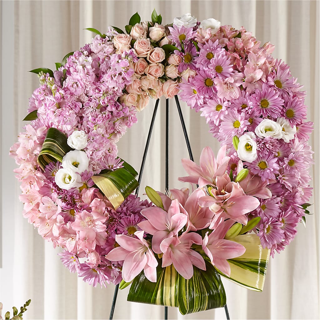 Gift of Warmth Wreath – The Village Market Florist, Holly Springs MS