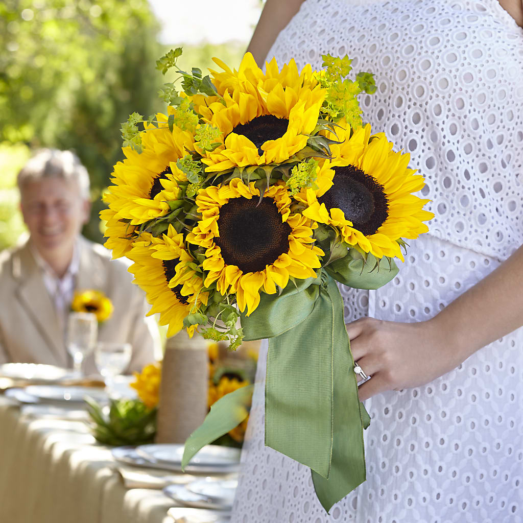 Free Spirit Bouquet – The Village Market Florist, Holly Springs MS