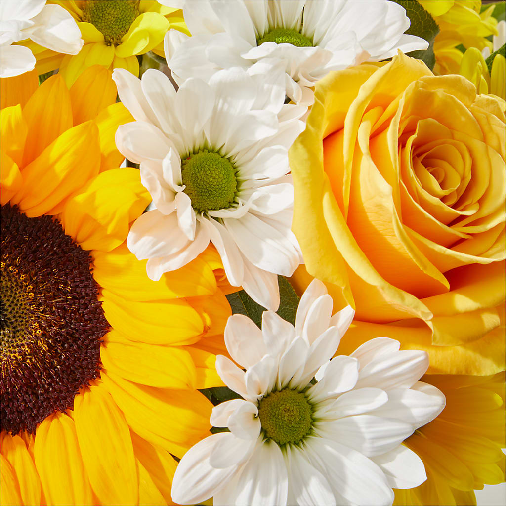 Be Happy Bouquet –  The Village Market Florist, Holly Springs MS