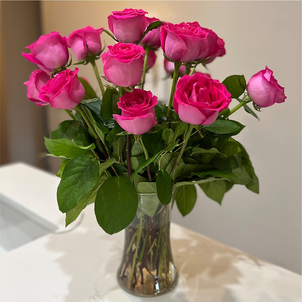 Long Stem Pink Rose Bouquet –  The Village Market Florist, Holly Springs MS