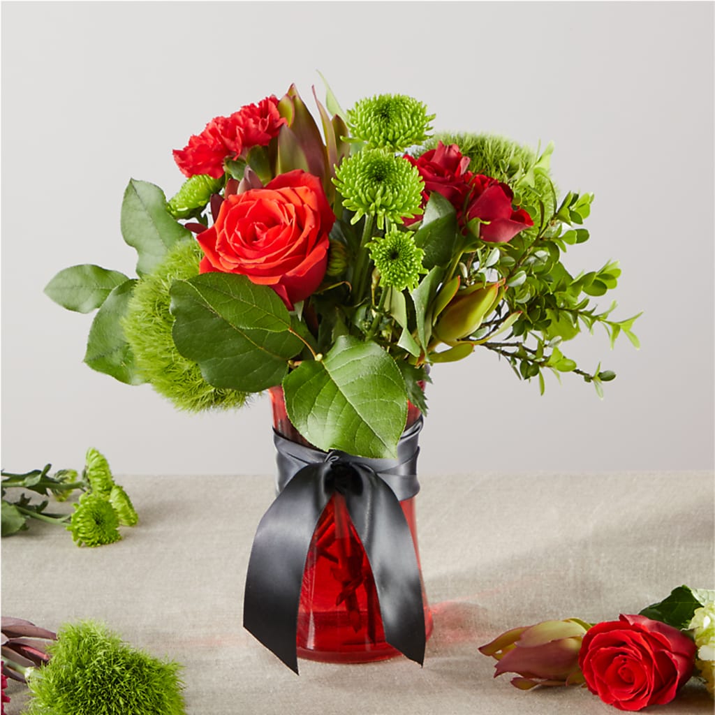 Heritage Kindle – A Florist Original –  The Village Market Florist, Holly Springs MS