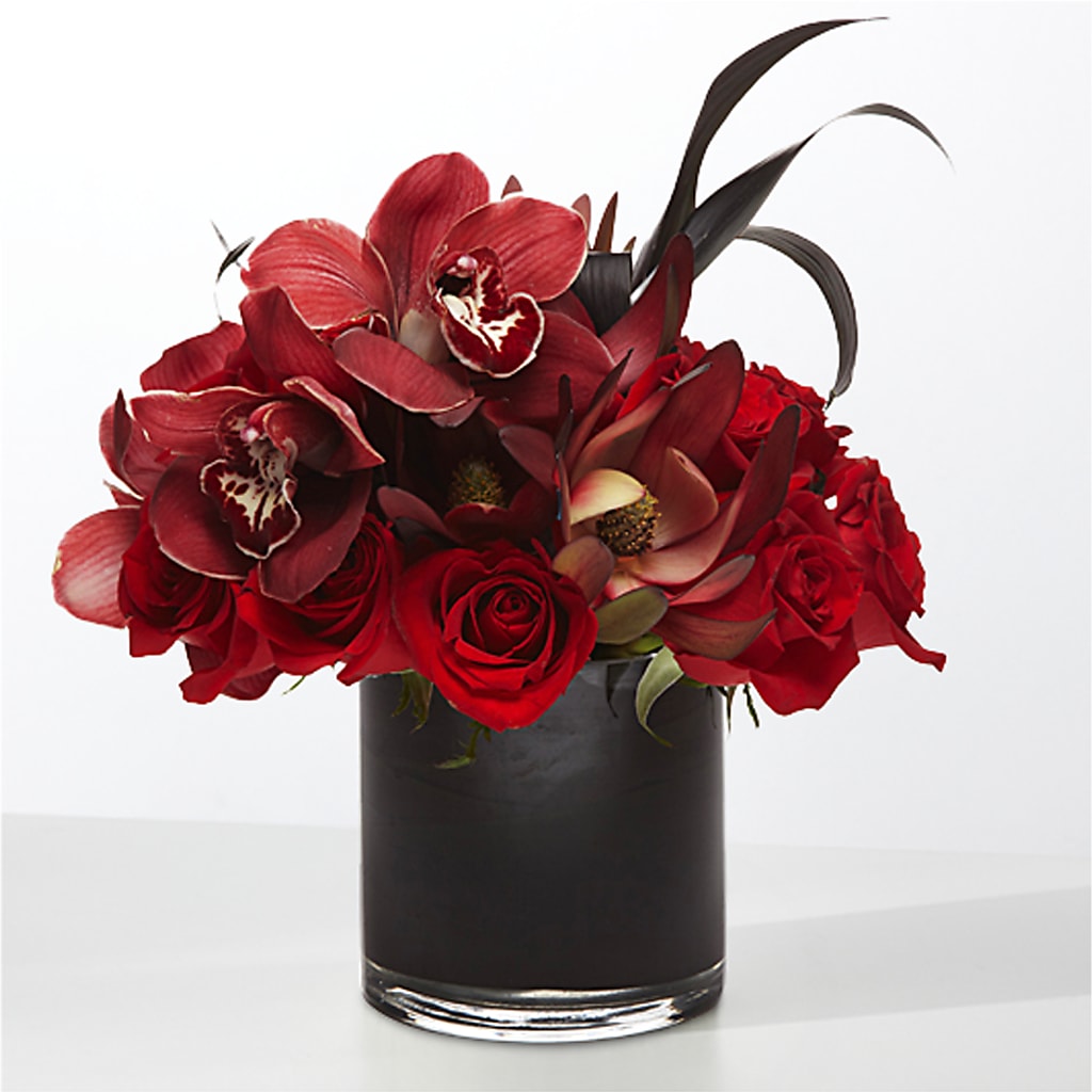 The Eclipse –  The Village Market Florist, Holly Springs MS