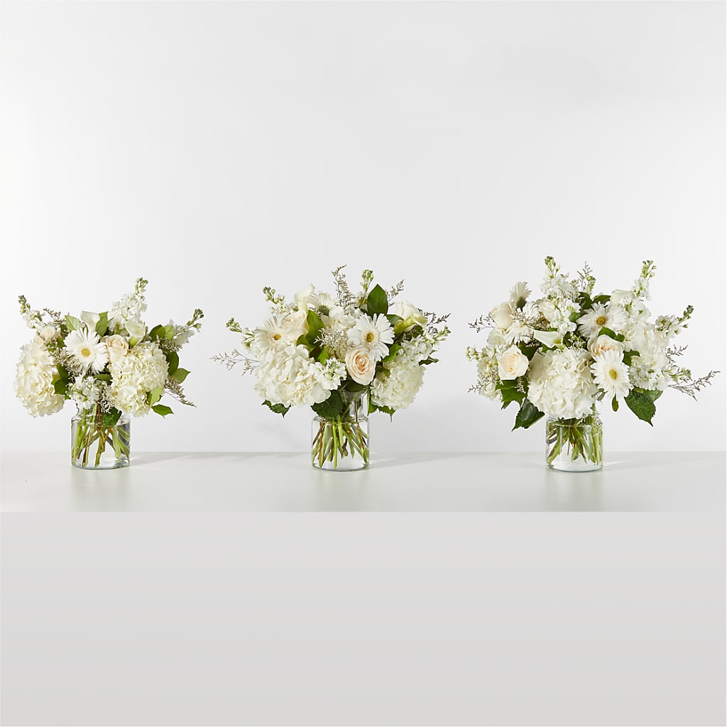 Sun-drenched Blooms Box Bouquet –  The Village Market Florist, Holly Springs MS