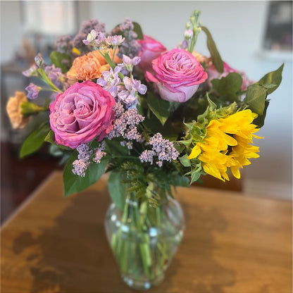 Yellow Brick Road Bouquet –  The Village Market Florist, Holly Springs MS