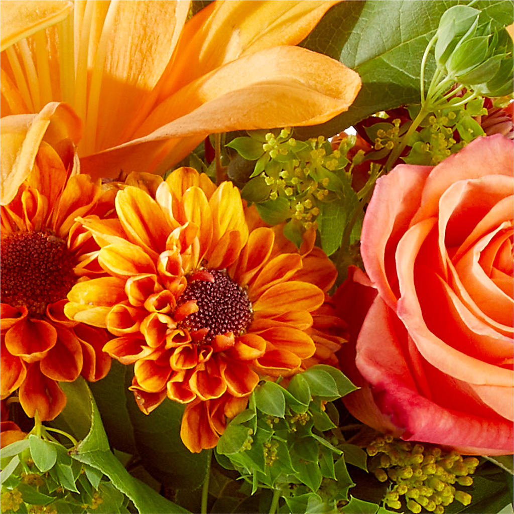 Honeycrisp Bouquet –  The Village Market Florist, Holly Springs MS
