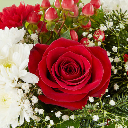 Chance of Flurries Bouquet –  The Village Market Florist, Holly Springs MS