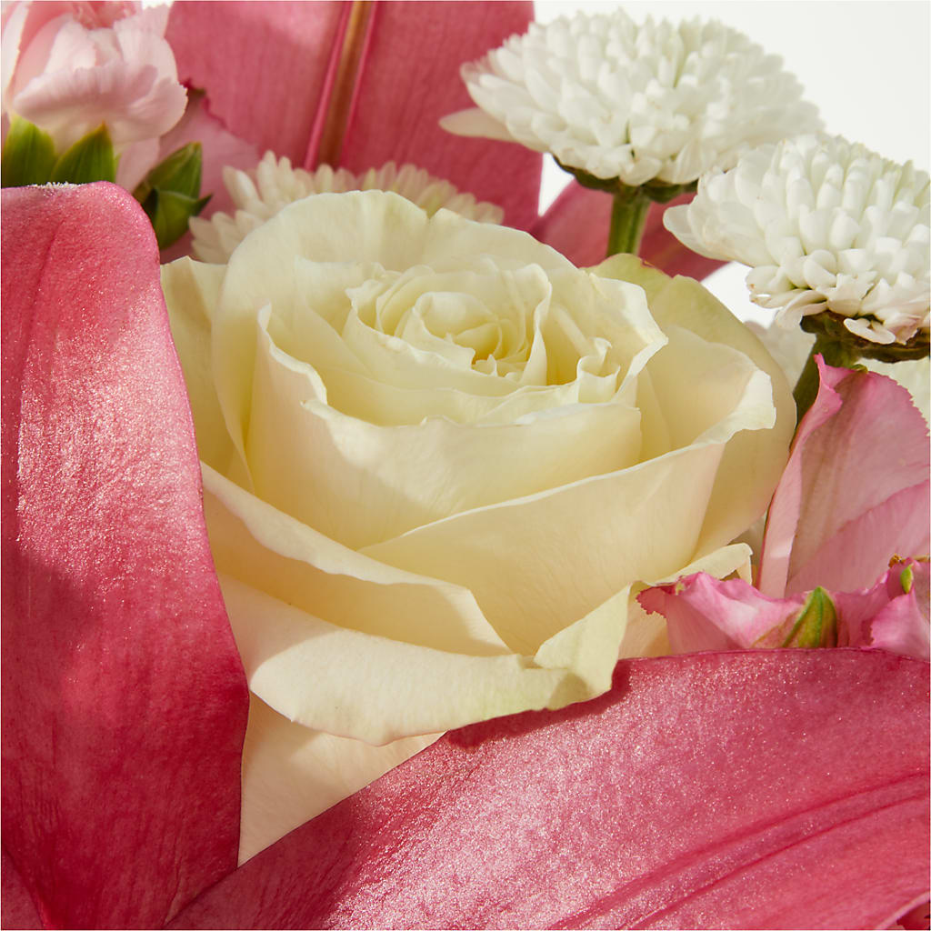 Piece of Cake Bouquet –  The Village Market Florist, Holly Springs MS