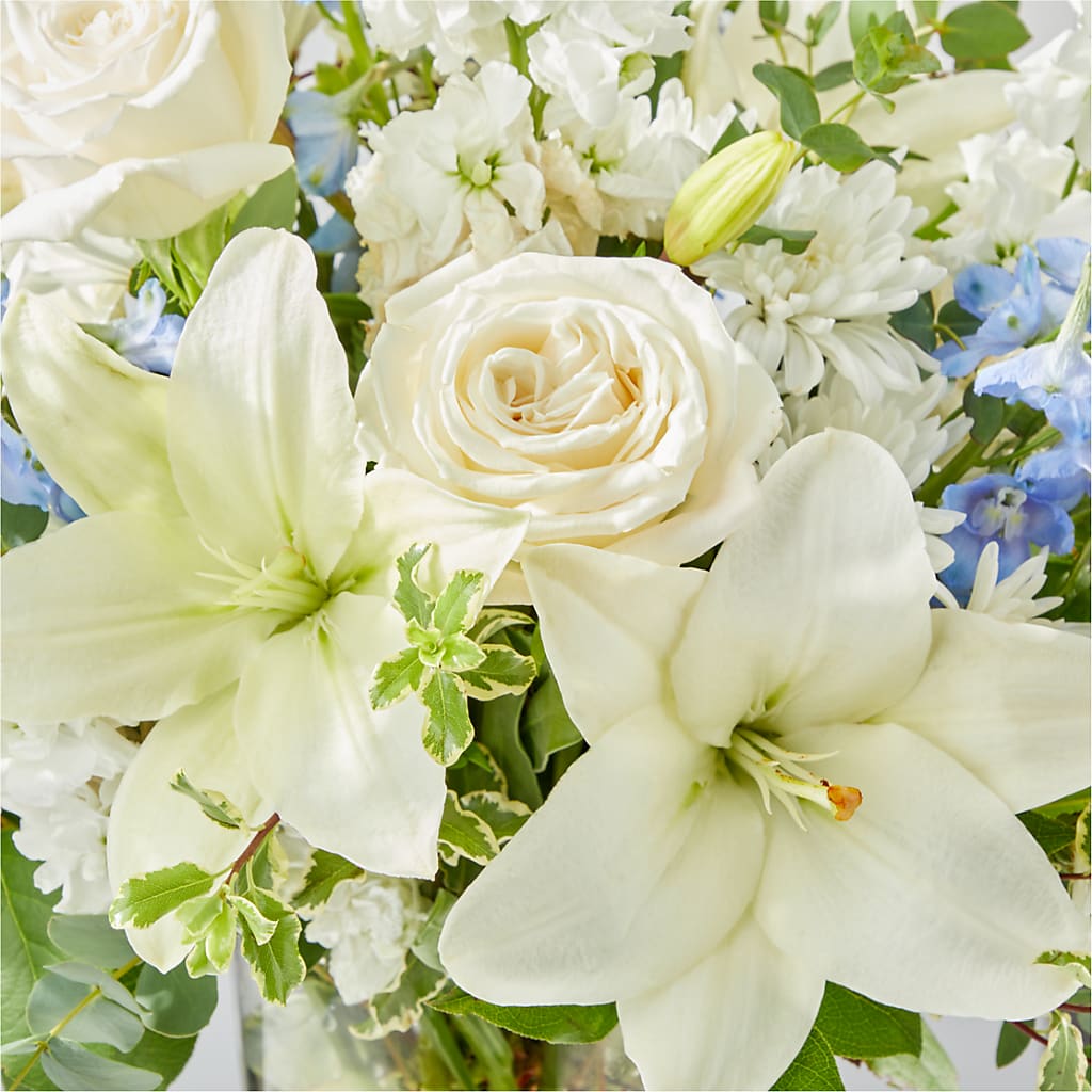 Peace of Mind Bouquet –  The Village Market Florist, Holly Springs MS