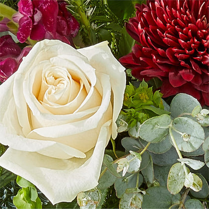 Cranberry Fizz Bouquet –  The Village Market Florist, Holly Springs MS