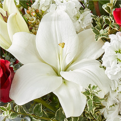 Twinkle Lights Bouquet –  The Village Market Florist, Holly Springs MS