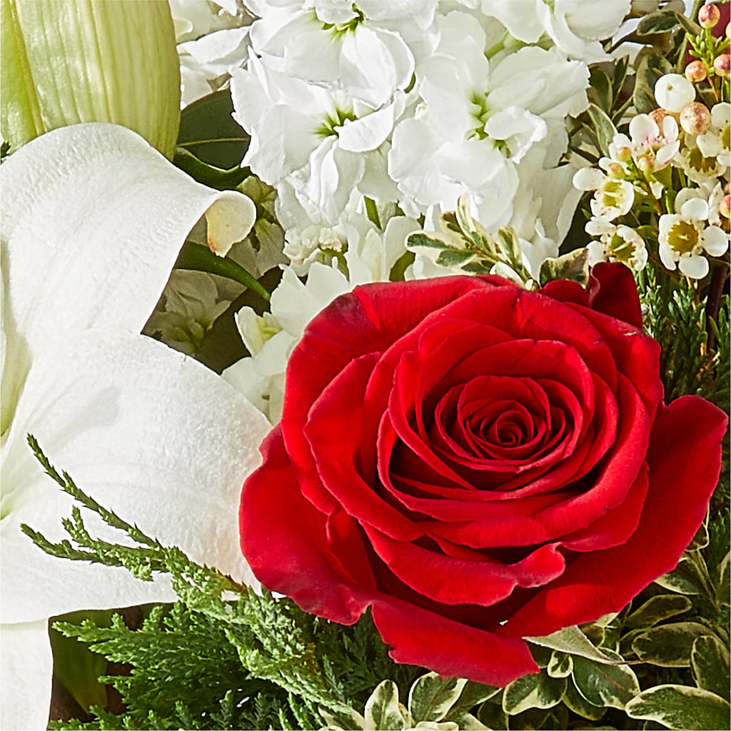 Twinkle Lights Bouquet –  The Village Market Florist, Holly Springs MS