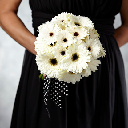 Daisy Delight Bouquet –  The Village Market Florist, Holly Springs MS