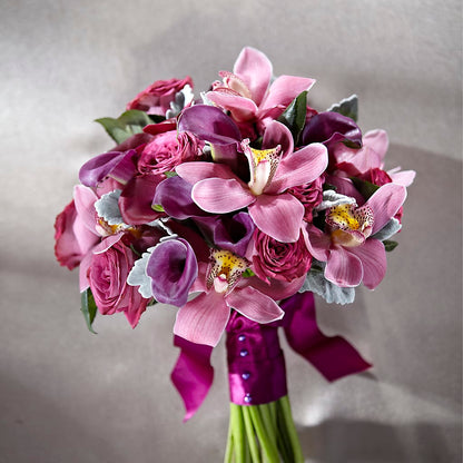 Delicacy Bouquet –  The Village Market Florist, Holly Springs MS