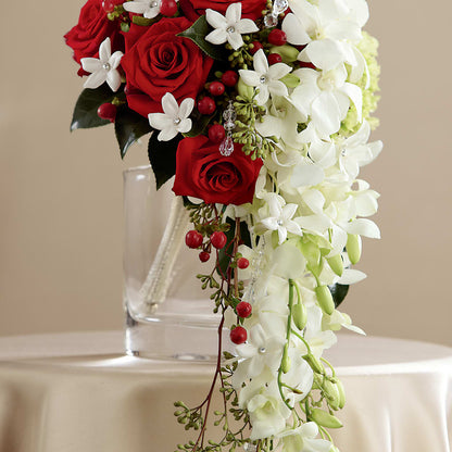 Here Comes the Bride Bouquet –  The Village Market Florist, Holly Springs MS